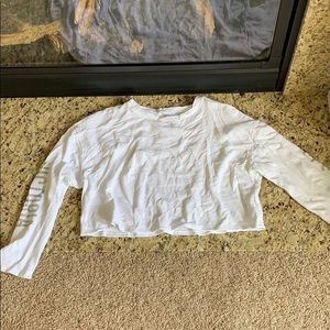 Cropped long sleeve shirt